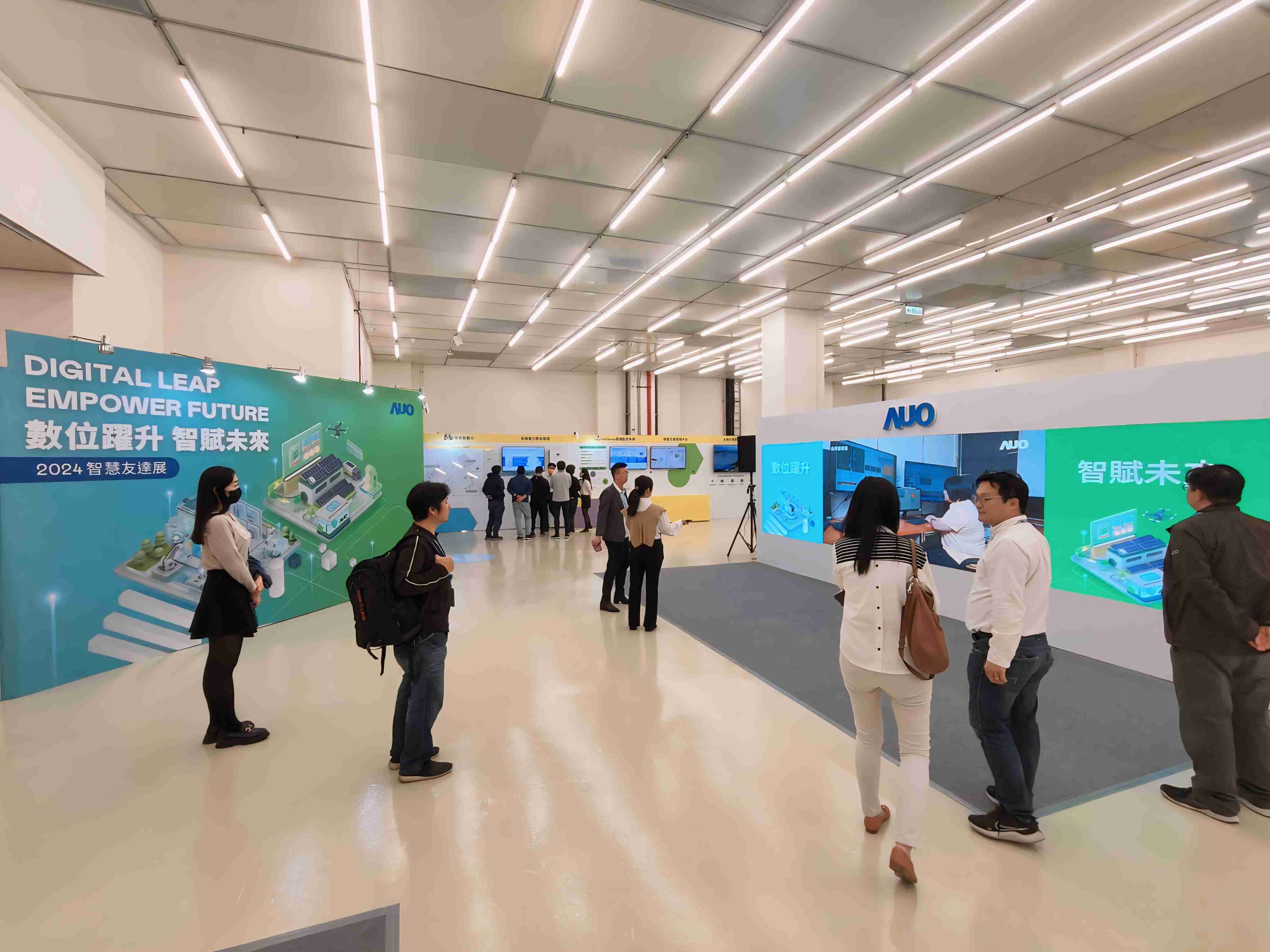 2024智能MG电玩展邀集生态圈伙伴共同参展，，从数字应用、、、净零减碳到能源发展，，，，创造全方位永续商机，，，，携手生态圈伙伴迈向永续未来